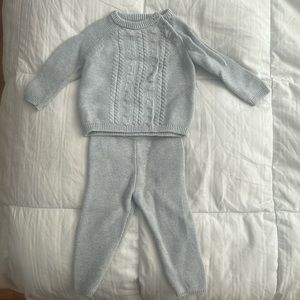 Organic little planet by Carter’s matching cotton sweater and pants 9months